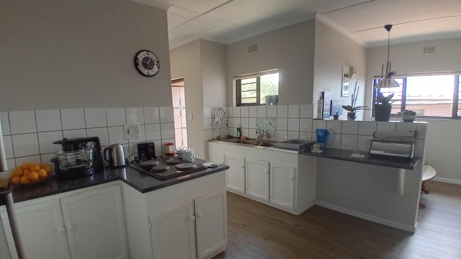 4 Bedroom Property for Sale in Parkersdorp Western Cape